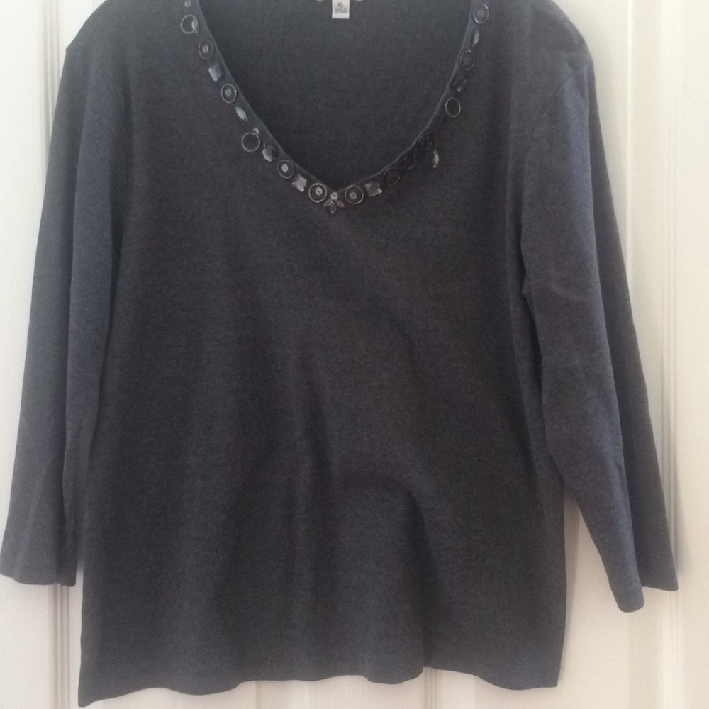 FINAL MARKDOWN Ladies Nine West tee extra large